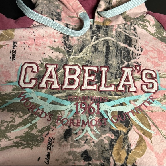 Cabela’s Women’s Pink Tree Print Logo Pullover Drawstring Hoodie Pockets Outdoor - Picture 3 of 13